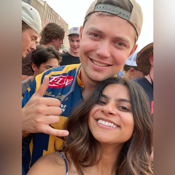 Meet your Posher, Karishma - Picture 1 of 1